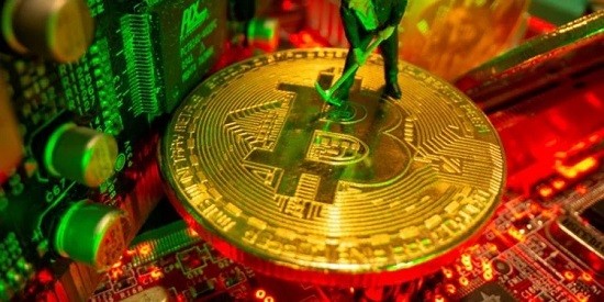 比特币美元价格走势及市场动态分析